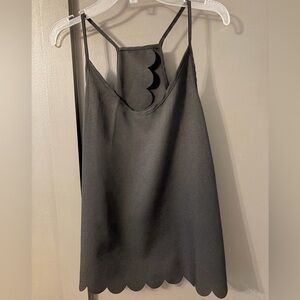 Scallop Crossover Tank